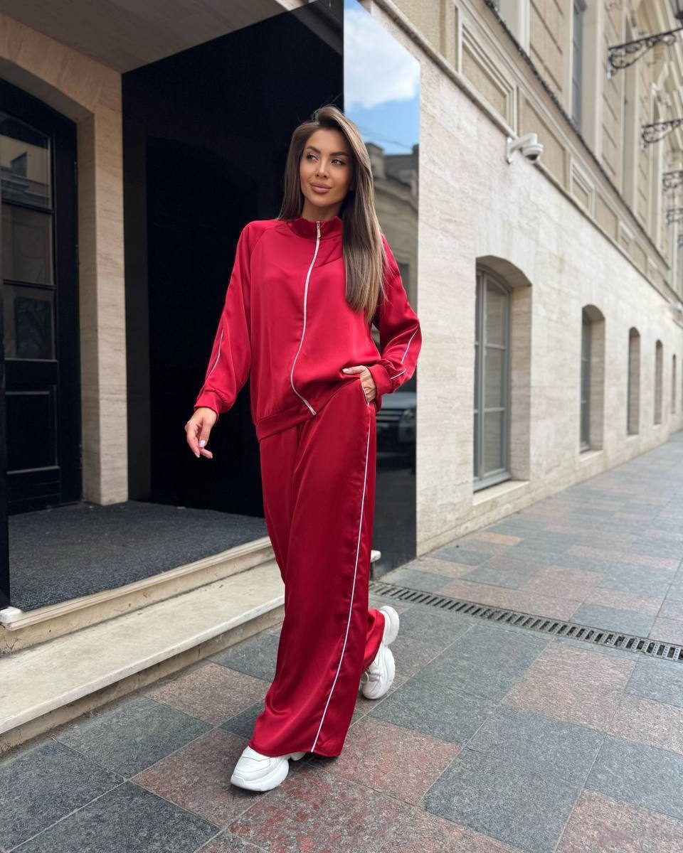 Шовковий літній костюм-двійка «Silk Luxury» з широкими штанами палаццо та олімпійкою на блискавці